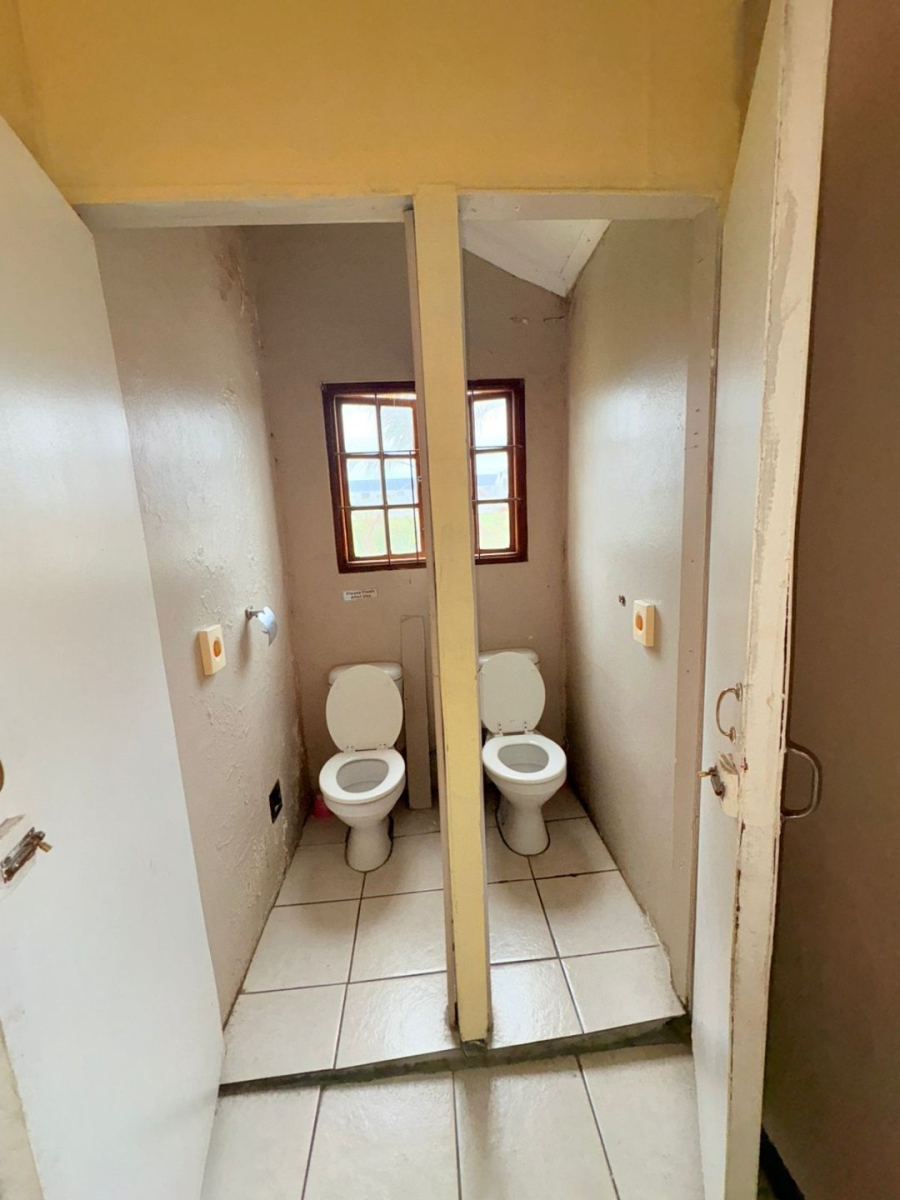 9 Bedroom Property for Sale in Quigney Eastern Cape